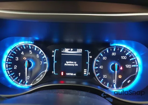 2017 Chrysler Pacifica Touring-L из США, поврежденный, VIN 2C4RC1BG3HR539874